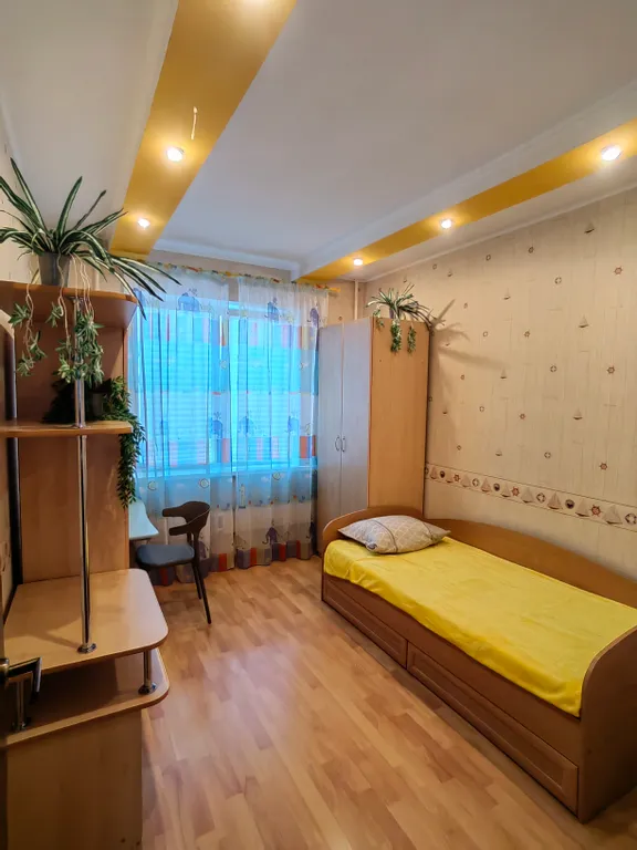 Трёхкомнатная квартира 15 минут до моря