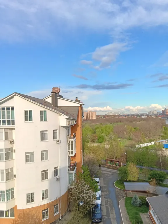 Квартира Квартира Просторная студия на мансарде в немецкой деревне рядом с озером — Краснодар