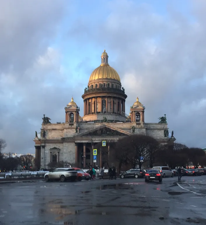Квартира Квартира у Исаакиевской площади — Санкт-Петербург