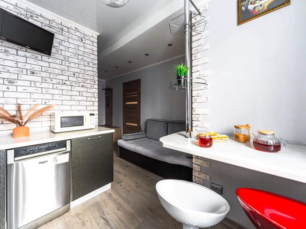 По-домашнему уютная квартира, в центре города, все в пешей доступности