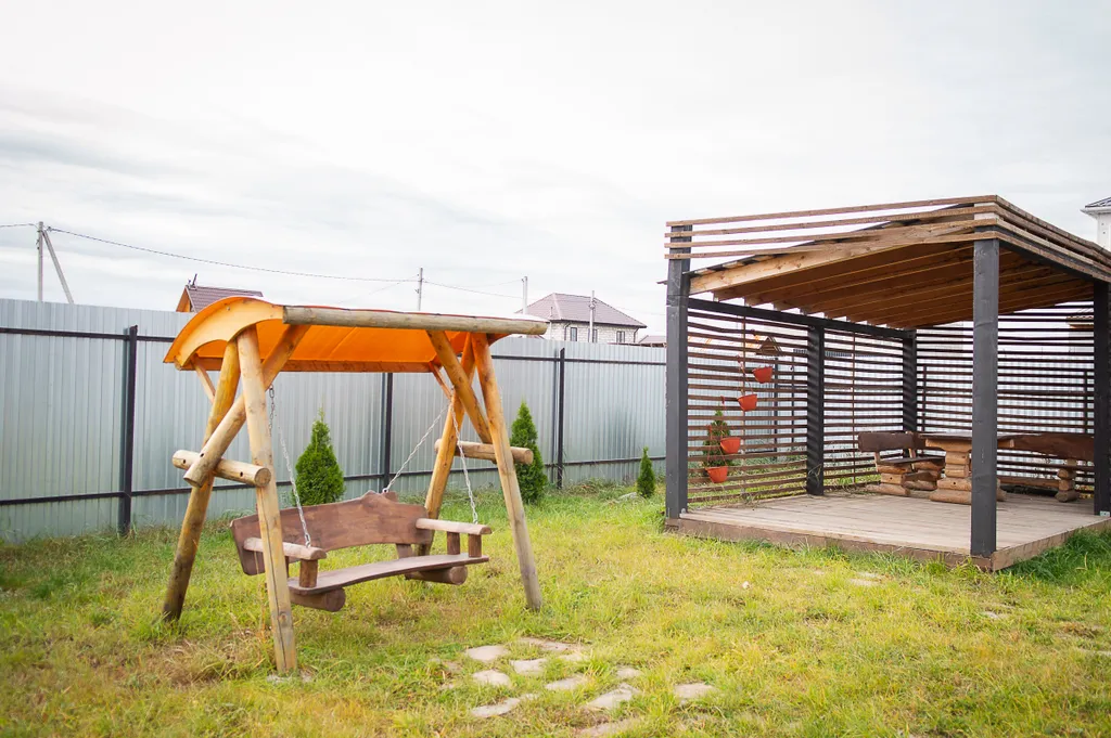 Загородный дом крепость