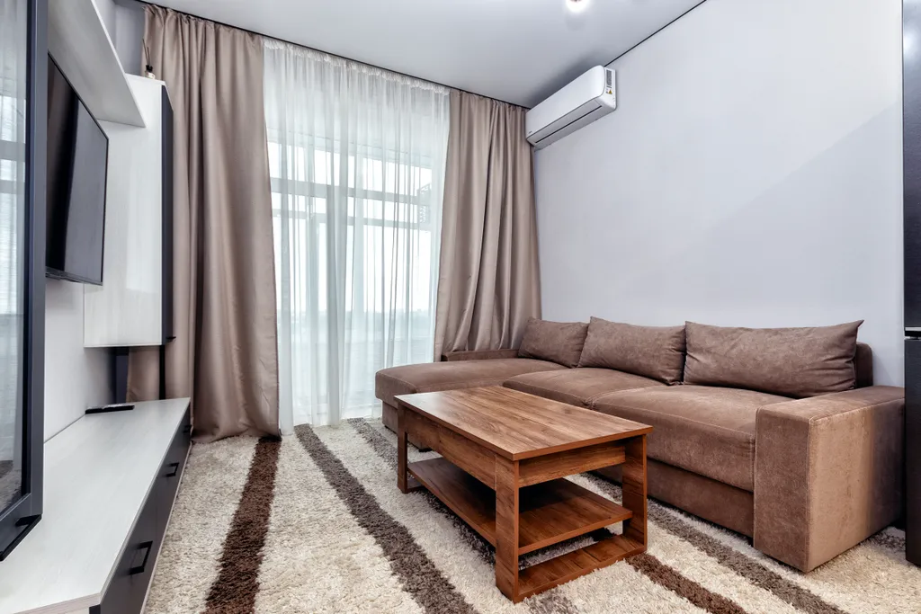 2-комнатная на набережной с видом на реку