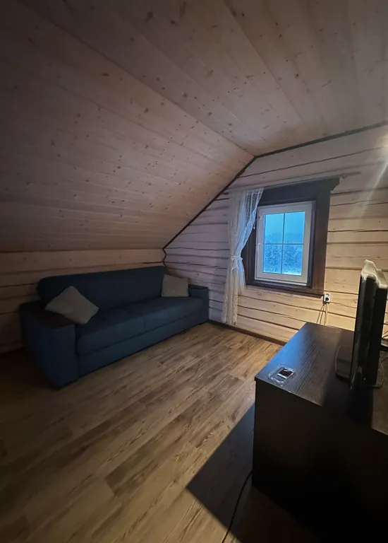 Уютный Дом на горе со вторым светом