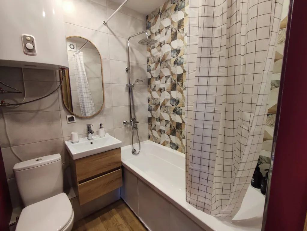 1-комнатная квартира недалеко от жд и авто вокзалов