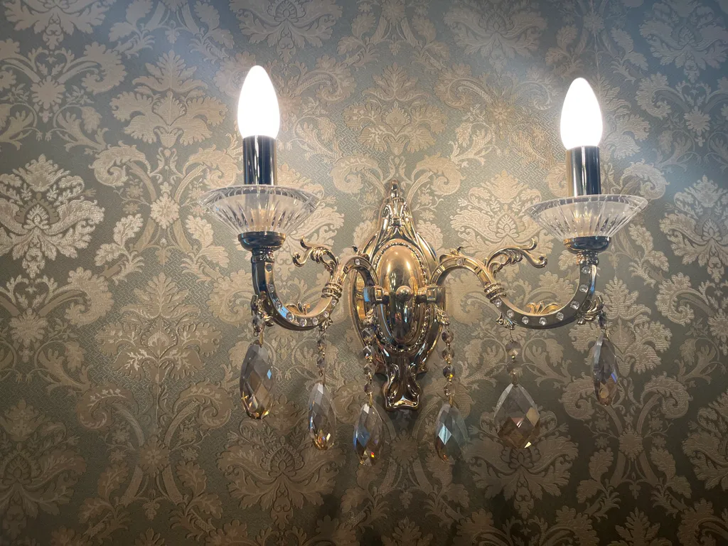 Уютный дом с бассейном, сауной и камином