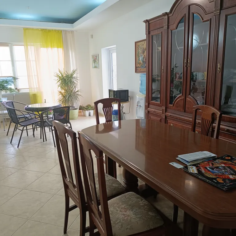 Семейный с дополнительным диваном