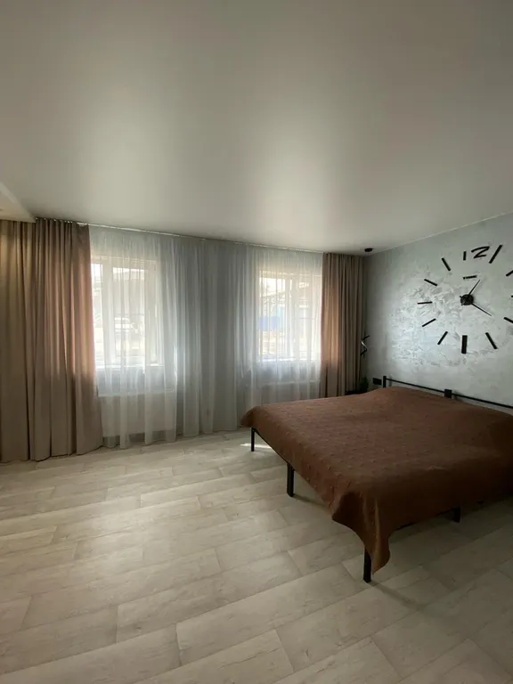 Просторный и современный дом в центре города