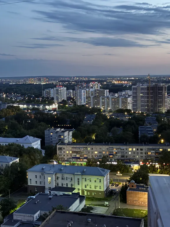 Квартира в центре с видом на Волгу с высоты птичьего полета