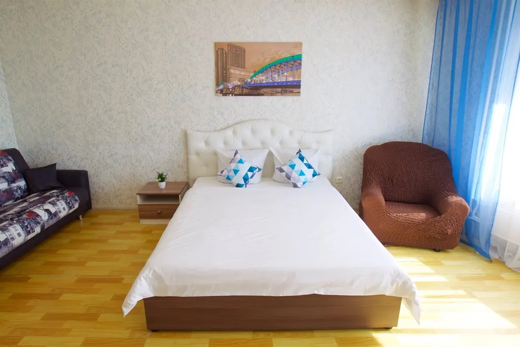 Квартира Квартира Просторная и уютная у ТРЦ Планета — Красноярск