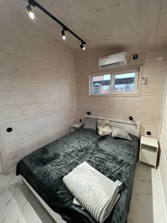 Домик с видом на лес