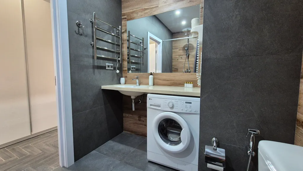 Трёхкомнатная квартира в приморском парке