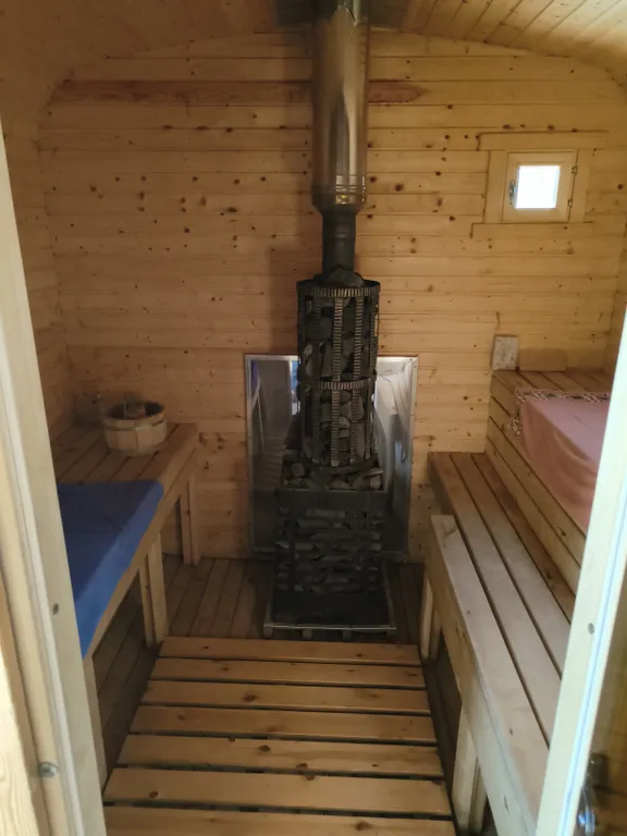 Уютный дом для семейного отдыха прямо у леса