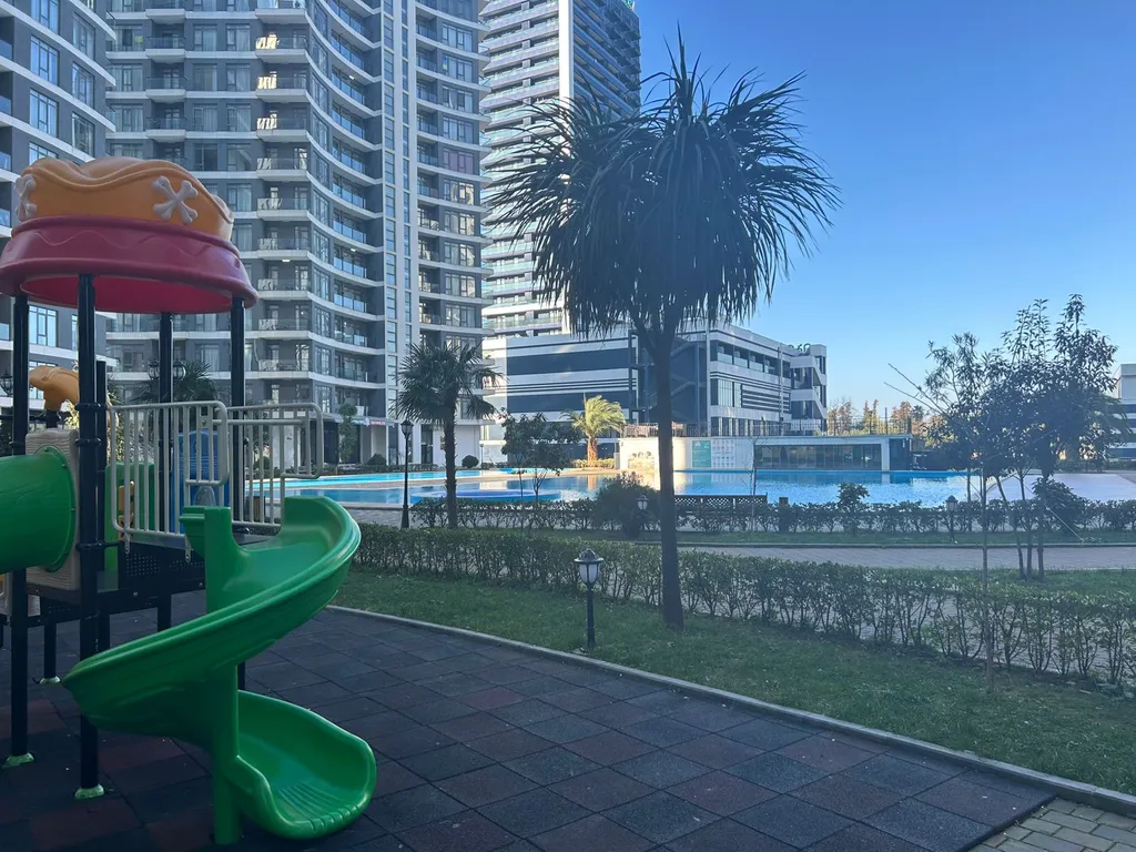 Whait Sails Apartments у бассейна для большой семьи