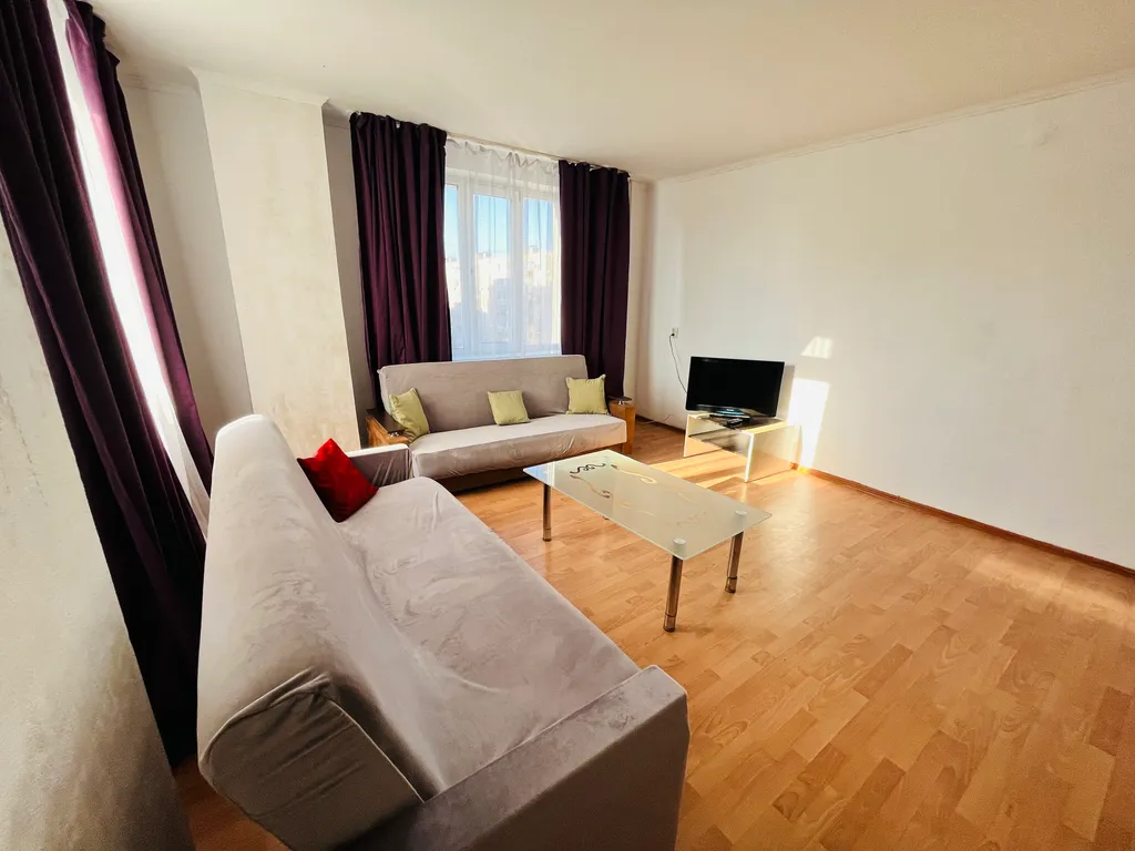 Большая квартира возле парка