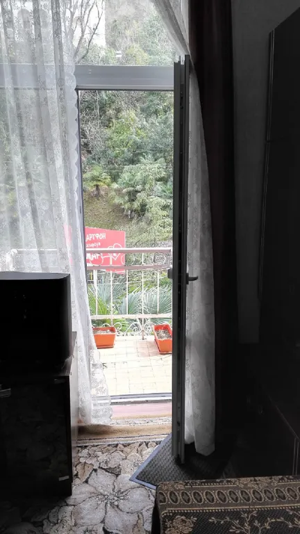 Квартира Комната в трёхкомнатной квартире — Гагра