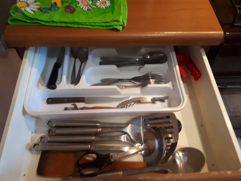 Просторная теплая светлая квартира