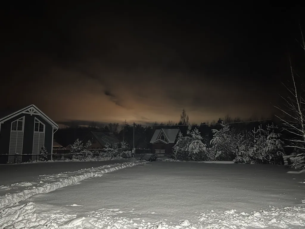 Коттедж Загородный дом для уютного отдыха с баней — Луга