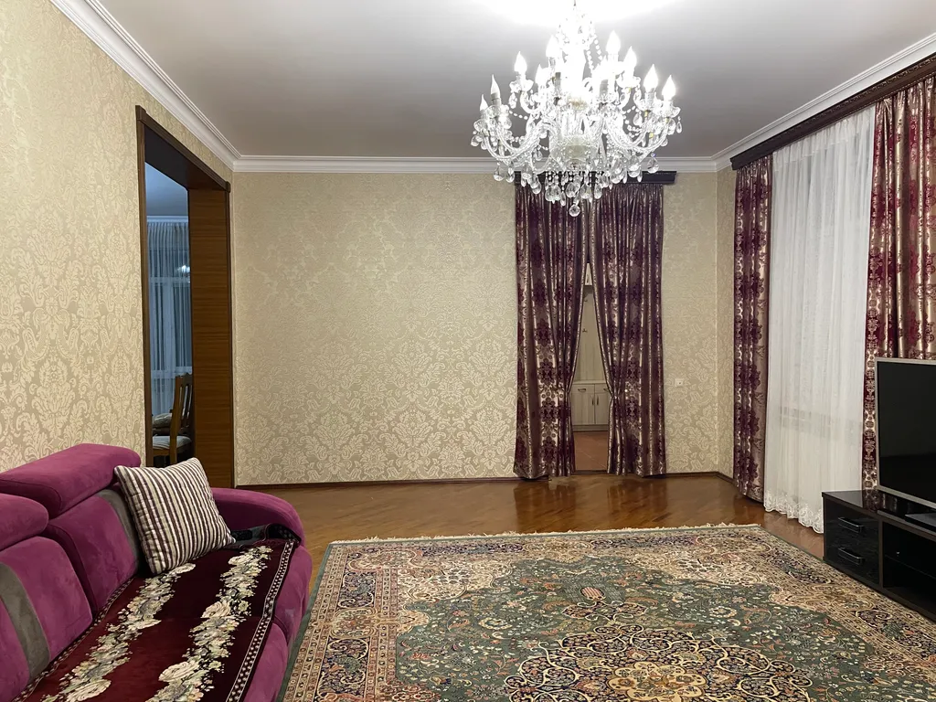 Коттедж Уютный дом, в центре города ,с шашлычной зоной и крытым двором. — Махачкала