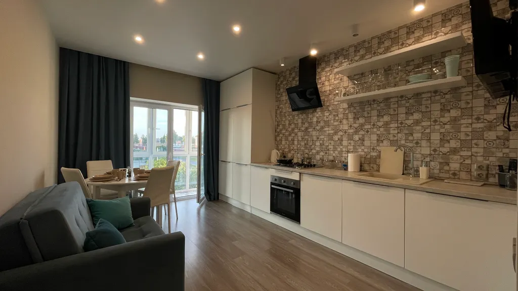 Комфортная и просторная квартира у моря