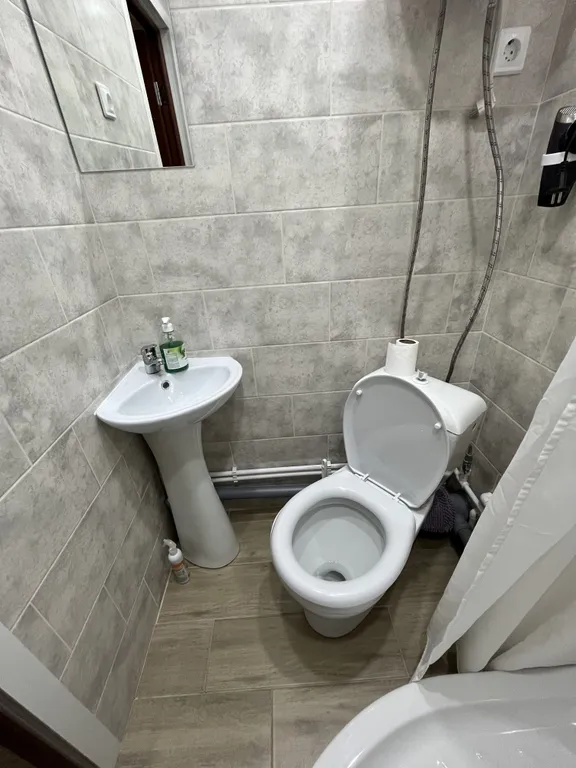 Студия рядом с ТЦ Метро, Лента