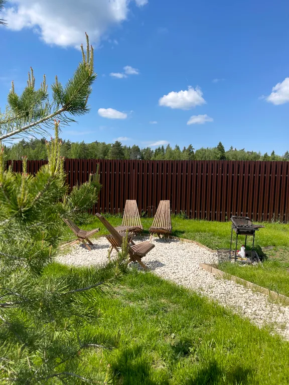 Дом с сауной у пруда