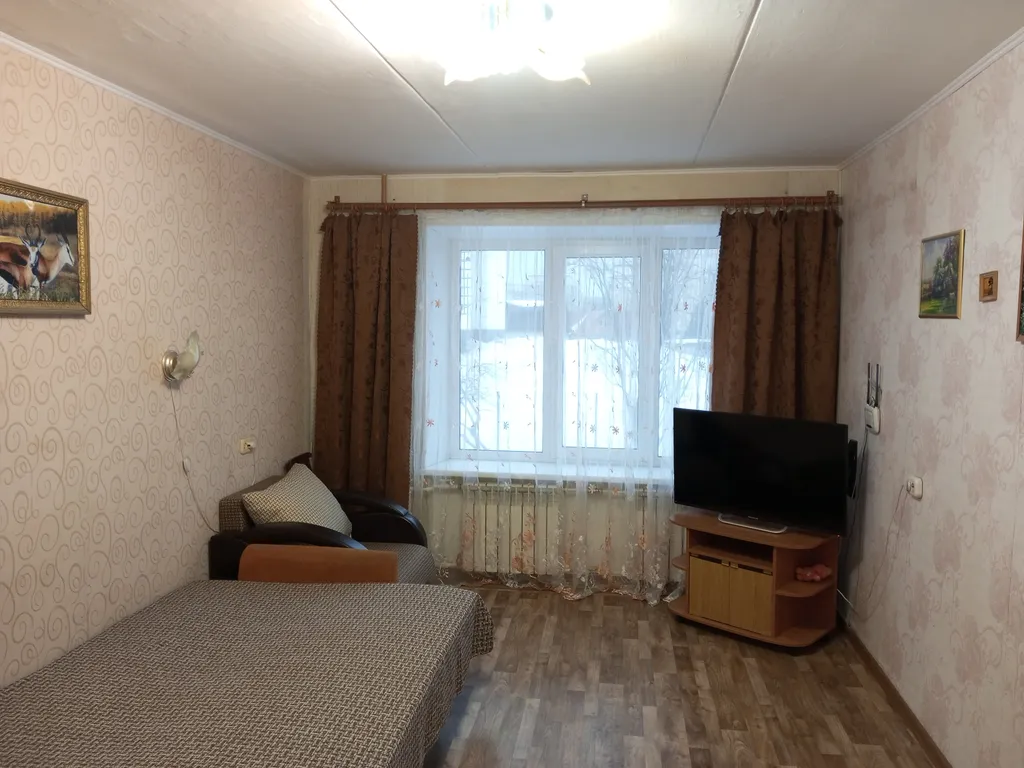 Квартира в центре — аренда посуточно в Медвежьегорск