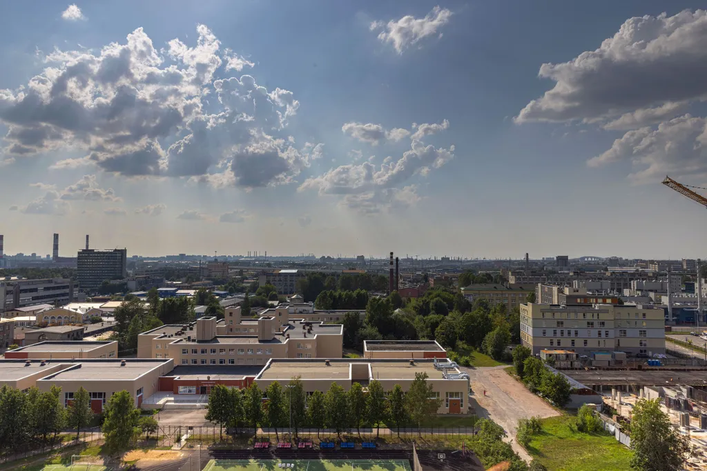 Духкомнатная квартира рядом с метро Электросила
