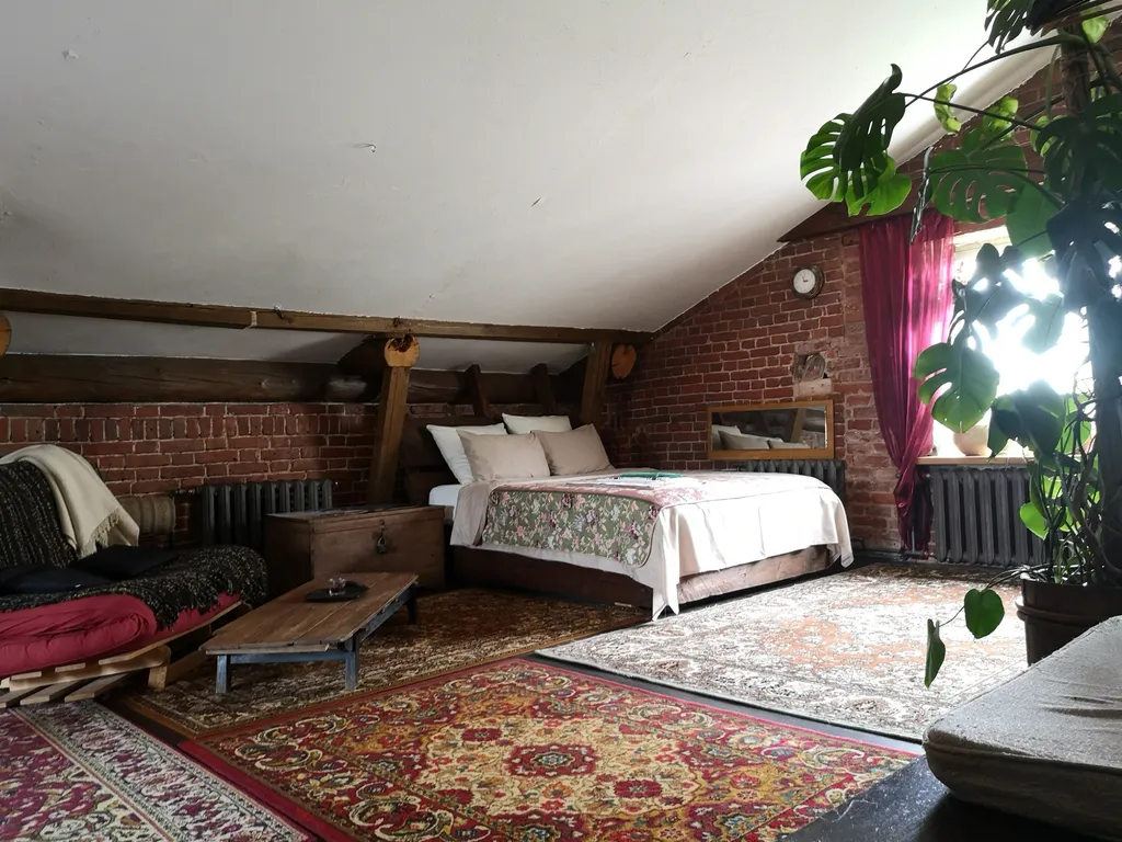 Квартира Мансарда старого особняка — аренда посуточно в Рыбинск