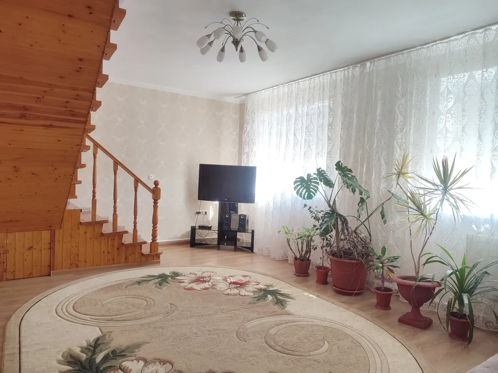 Частный Дом