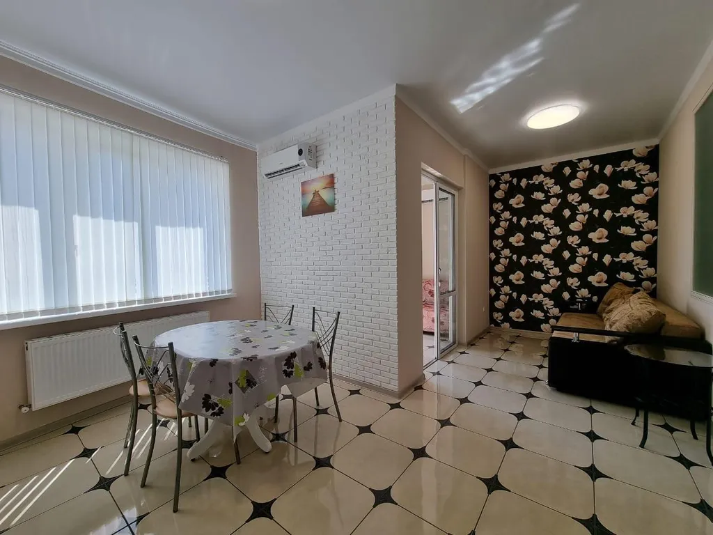 Квартира Квартира Евродвушка в центре города. До моря 100 м(2 мин) — Геленджик