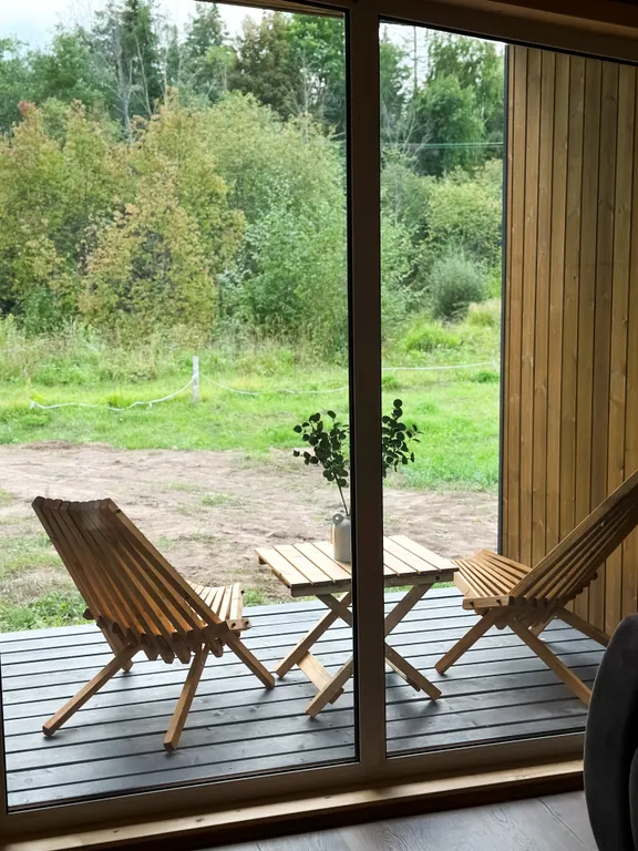 Дом в лесу с сауной в стиле барнхаус