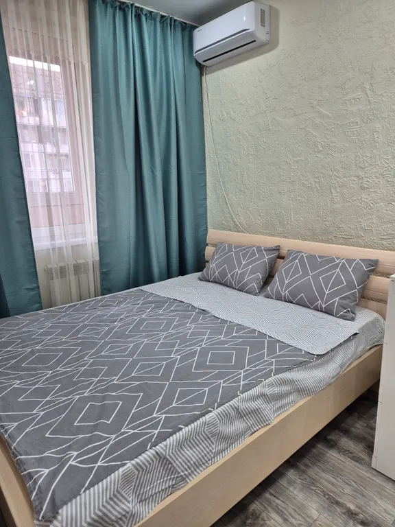 Квартира Уютная студия в центре нового города — аренда посуточно в Волгодонск