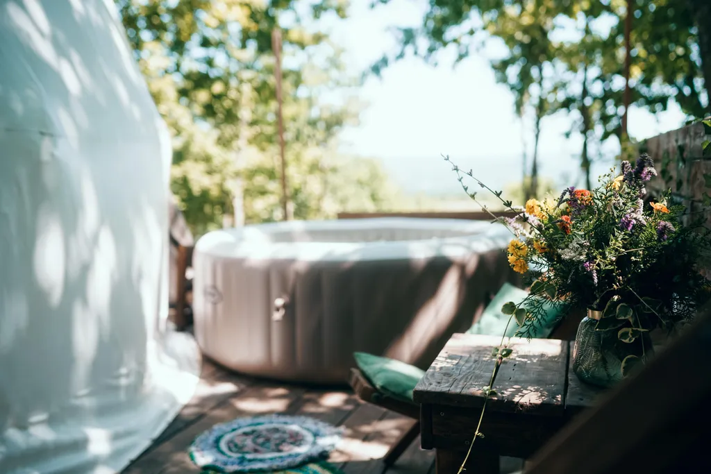 Семейный отдых в Куполе Делюкс: панорамная терраса и SPA бассейн