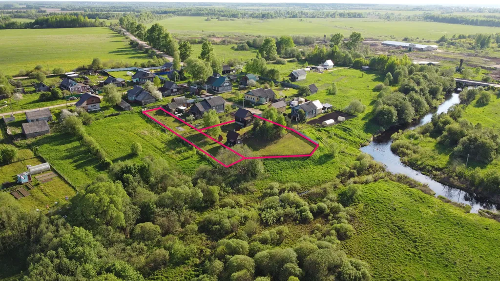 Дом у речки для семейного отдыха