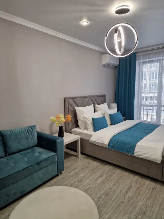 Квартира с панорамными окнами и очками виртуальной реальности — аренда посуточно в Владикавказ