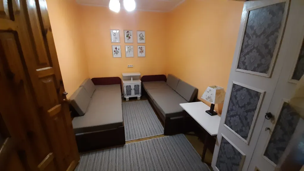 Уютный дом с двориком и беседкой у моря в Алуште