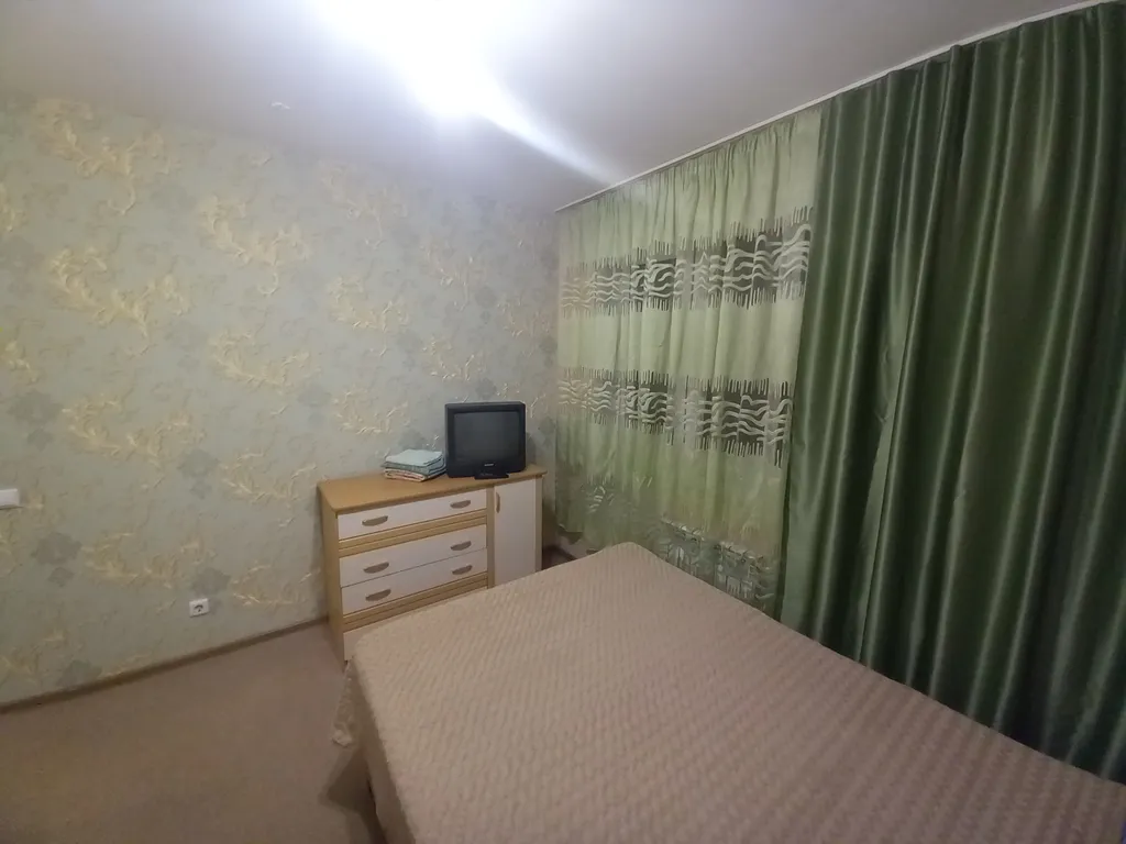 Новый дом рядом с аэропортом