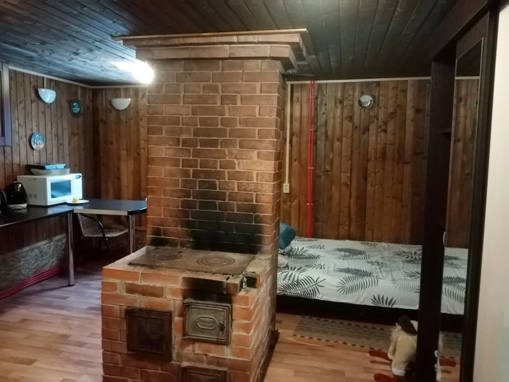 Уютный двухэтажный дом с баней