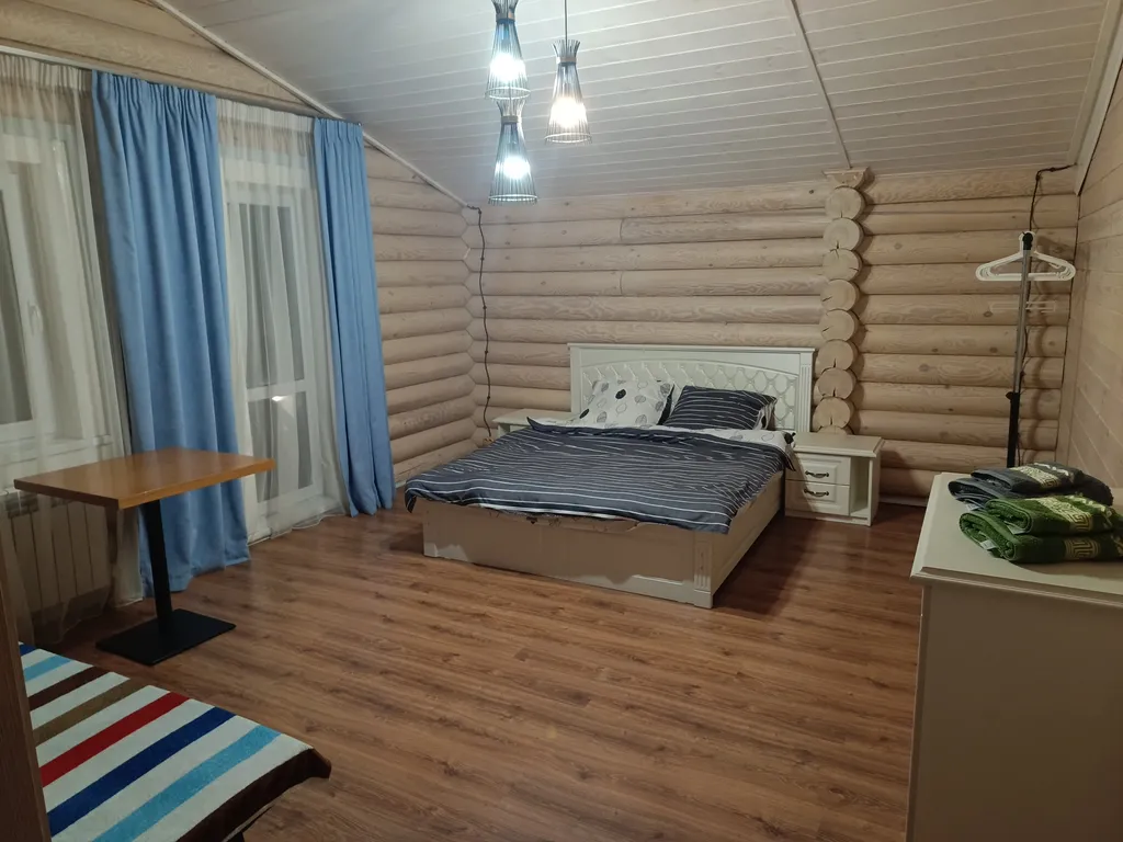 Уютный дом вблизи города и леса