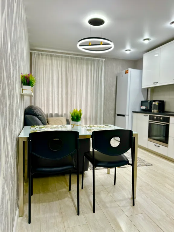 Новая и уютная квартира в ЖК Рекорд — аренда посуточно в Самара