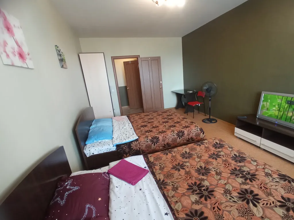 3-комнатная Квартира — аренда посуточно в Красноярск