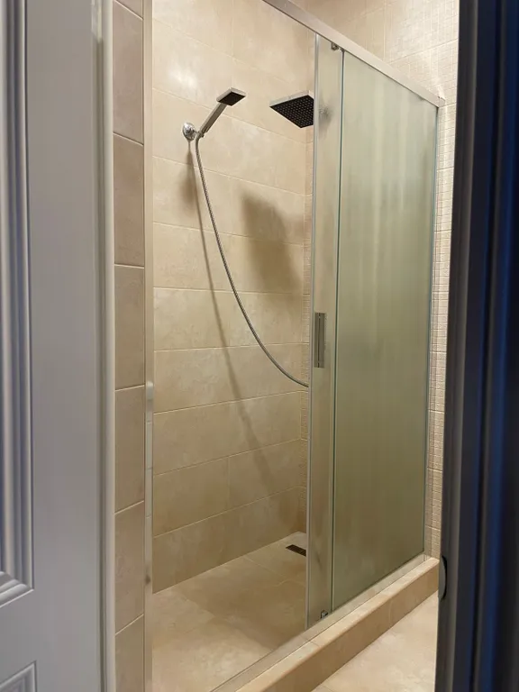 Дом на берегу Каспийского моря