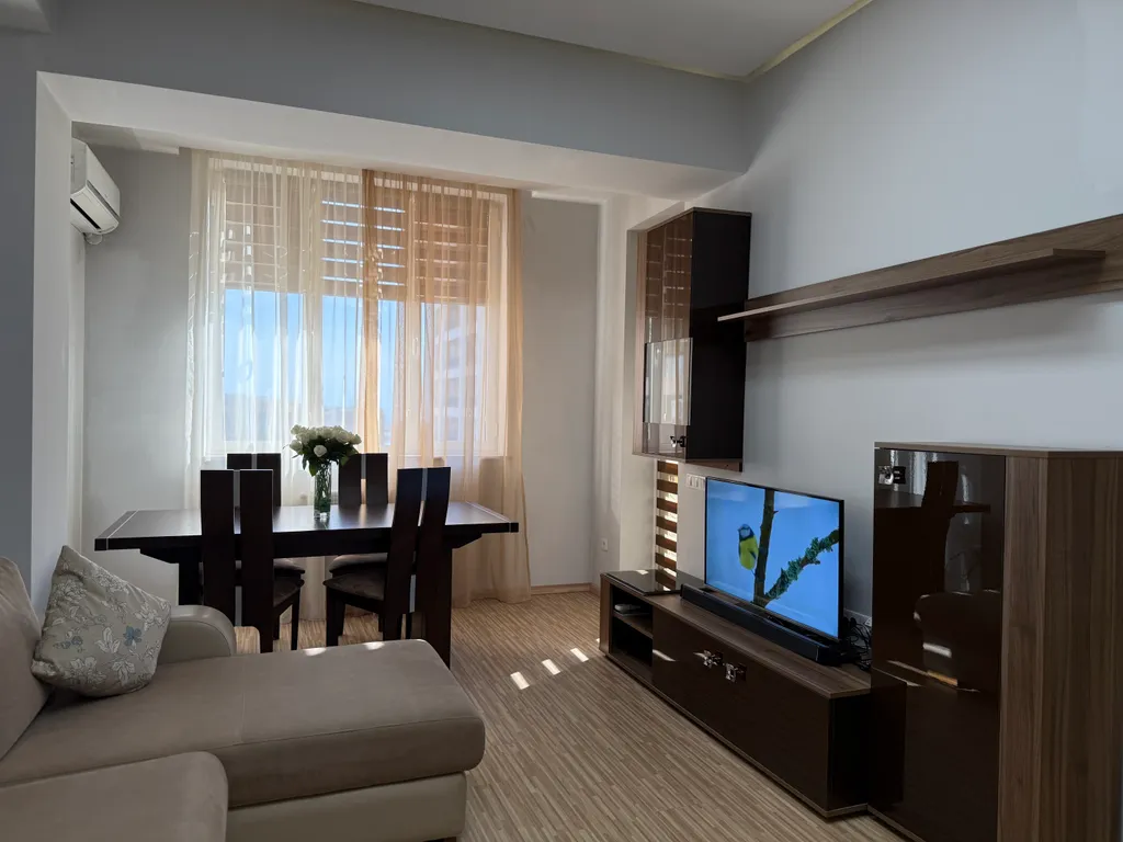 Семейные апартаменты с 2 спальнями и балконом