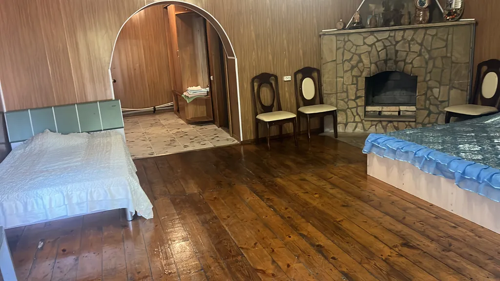 Коттедж Домик во дворе — Кущёвская