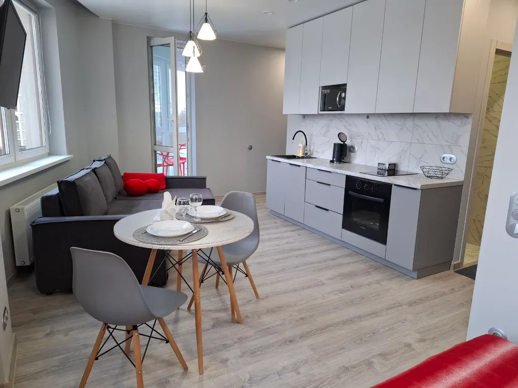 Квартира Яркая студия в центре Минска рядом с парком — Минск