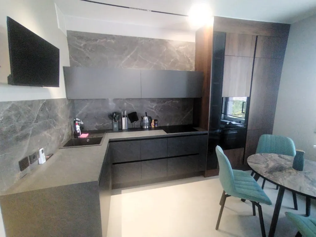 Красивая квартира на Набережной Героя России Кислова