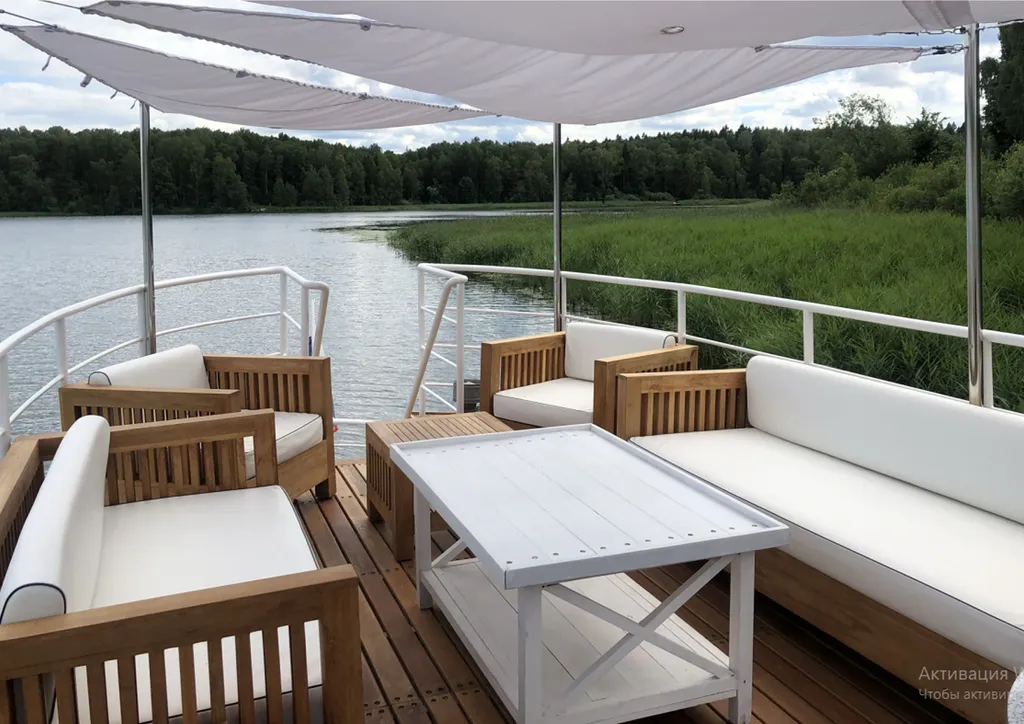 Теплоход для проживания