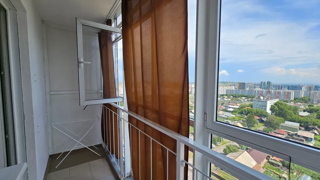 Квартира с видом на город