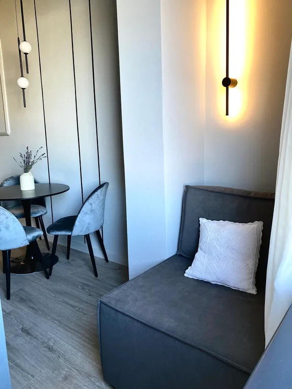 Стильная квартира в 10 минутах от моря пешком