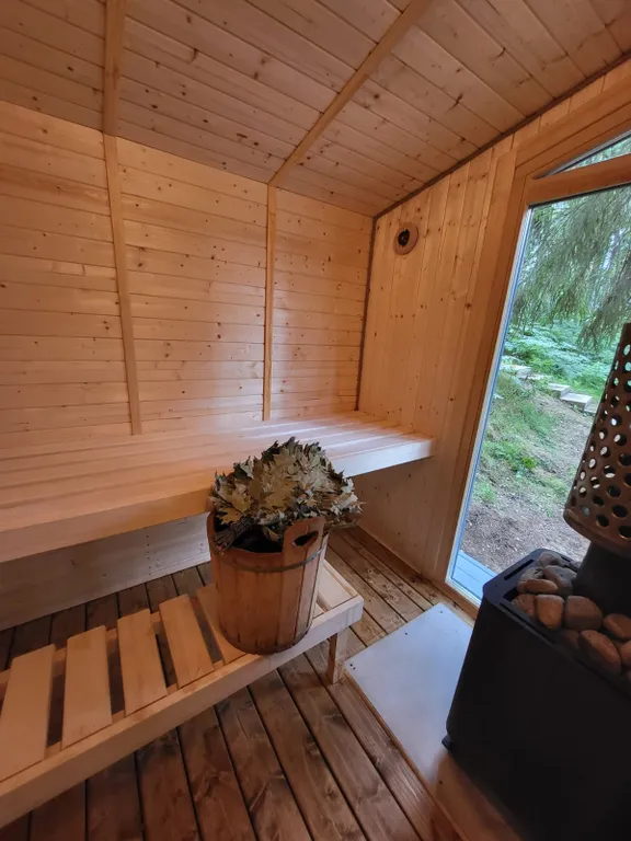 Лосиный ключ - коттедж с баней у озера